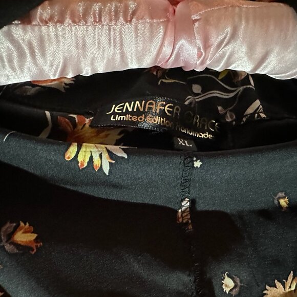 Handmade Briar Floral Dolman Wrap Kimono WITH Fringe | Jennafer Grace | Size XL - Picture 5 of 5